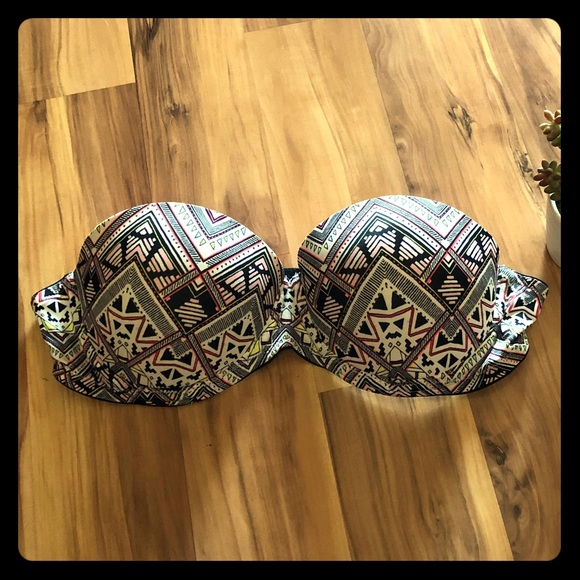 PINK Victoria's Secret Other - VS wear everywhere multi way push up strapless bra